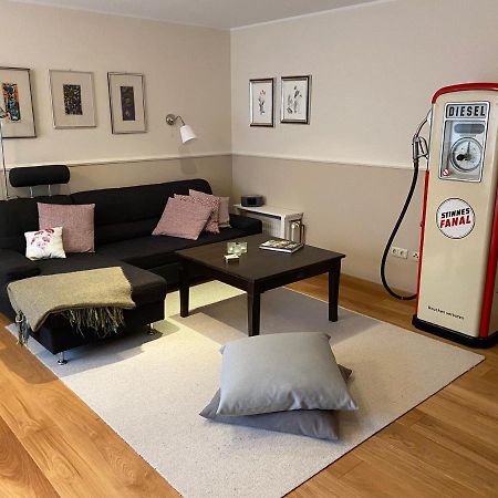 Eine Gemuetliche Ferienwohnung Mit Garten Bad Karlshafen Exterior foto